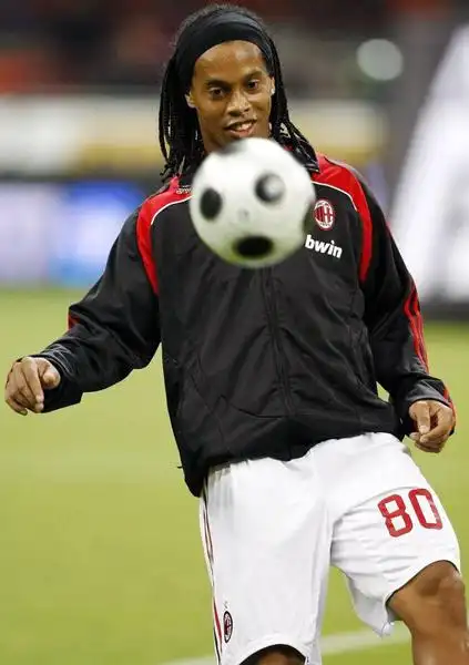 出现不仅仅 出现不仅仅